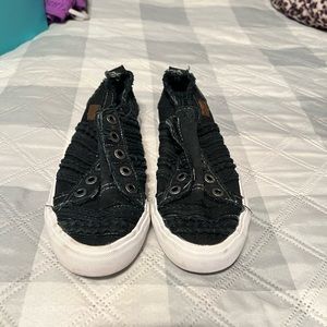 Blowfish braided size 7 shoes